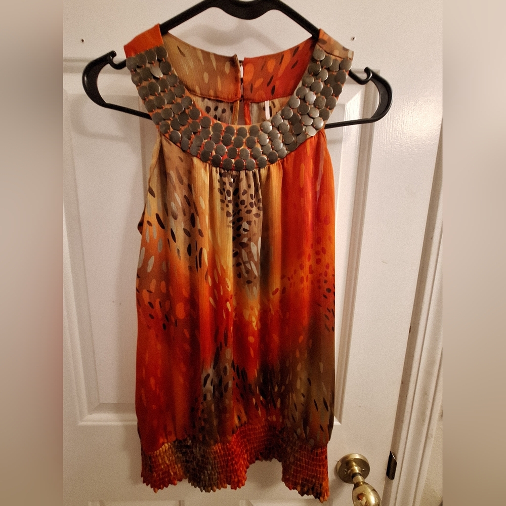 Robin K sleeveless top blouse
